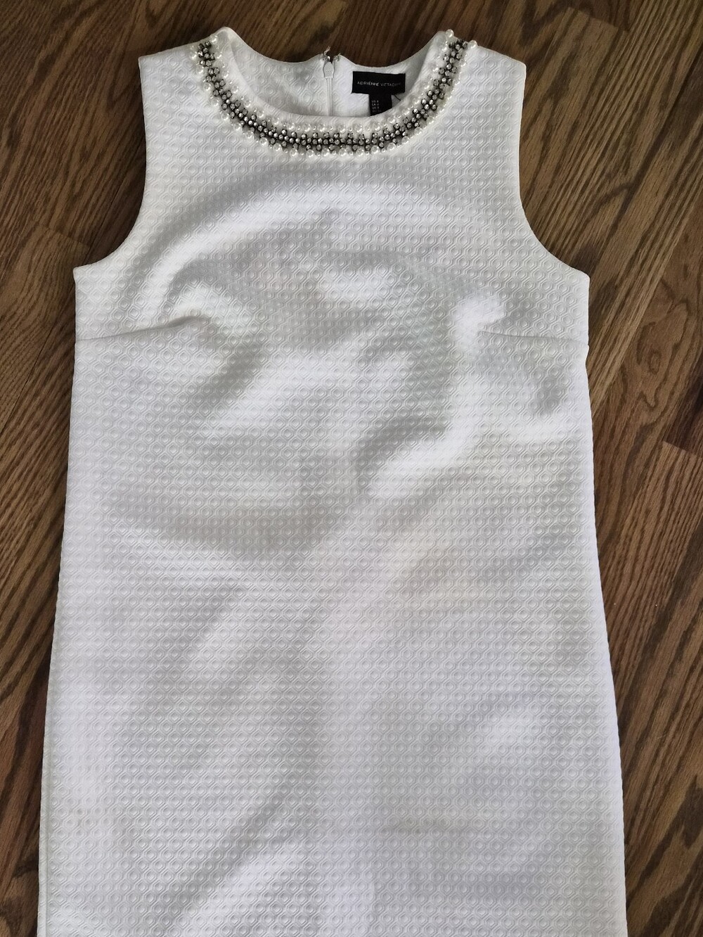 Banana Republic White Beaded Neck Sleeveless Tunic